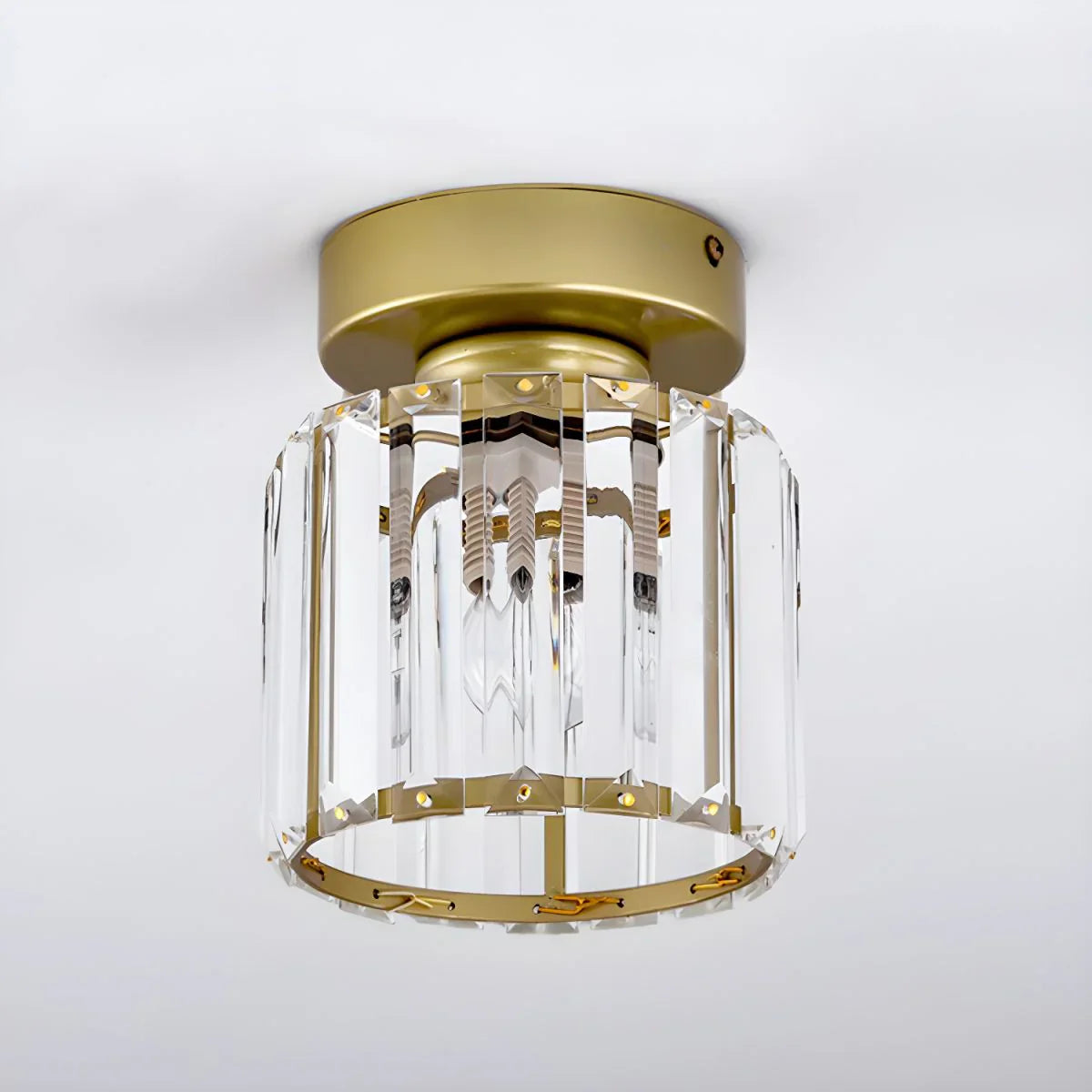 Moderna Lámpara De Techo De Cristal Con Detalles En Dorado Y Negro : Iluminación Con Estilo Para Su Hogar Luz De Techo De Cristal Con Detalles En Dorado Y Negro