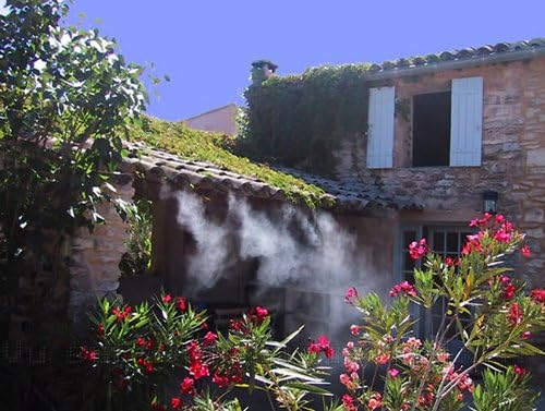 Sistema De Riego Por Aspersión - Manguera De Agua Con Boquillas Pulverizadoras Para Refrescar El Jardín