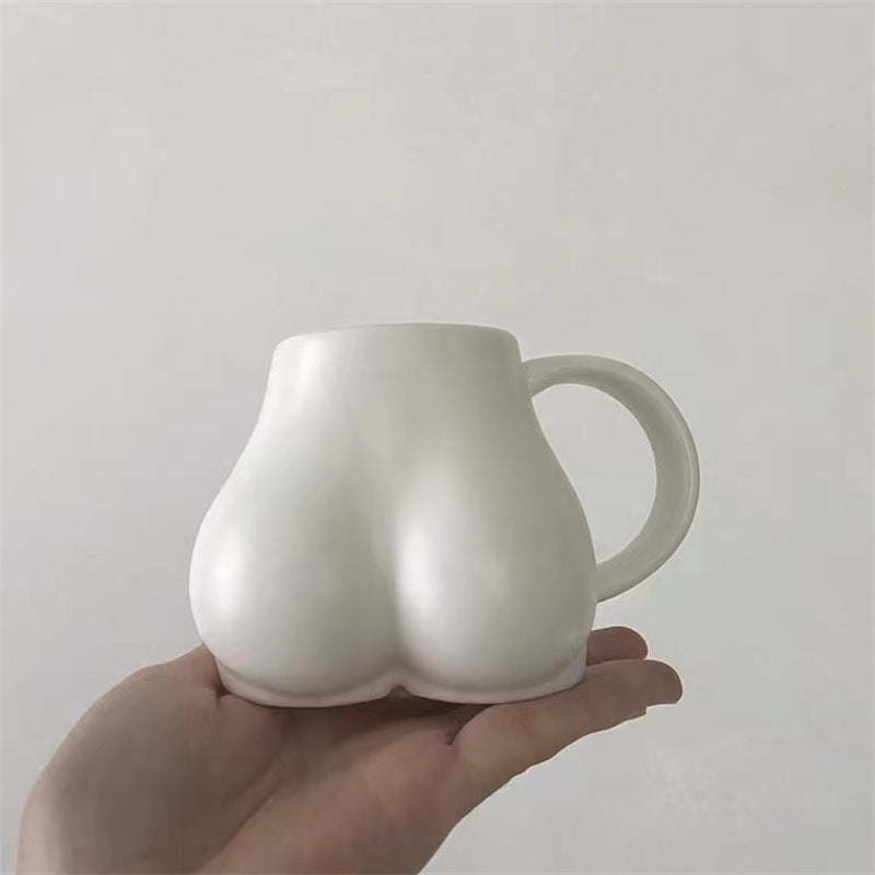 Taza de Café con Curvas Femeninas