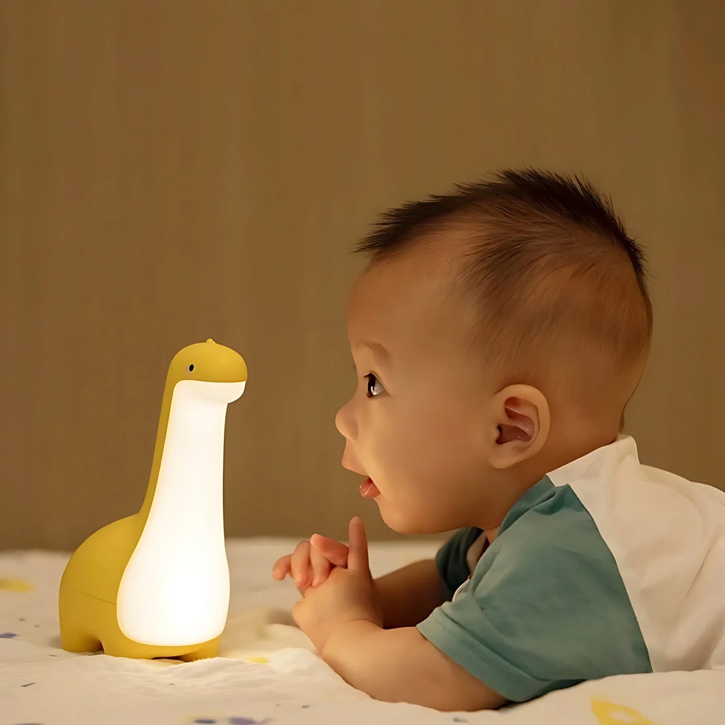 Luz Nocturna De Dinosaurio Con LED Para Niños - Iluminación Suave Para Noches Tranquilas Luz Nocturna De Dinosaurio Con Led Para Niños - Iluminación Suave Para Noches Tranquilas