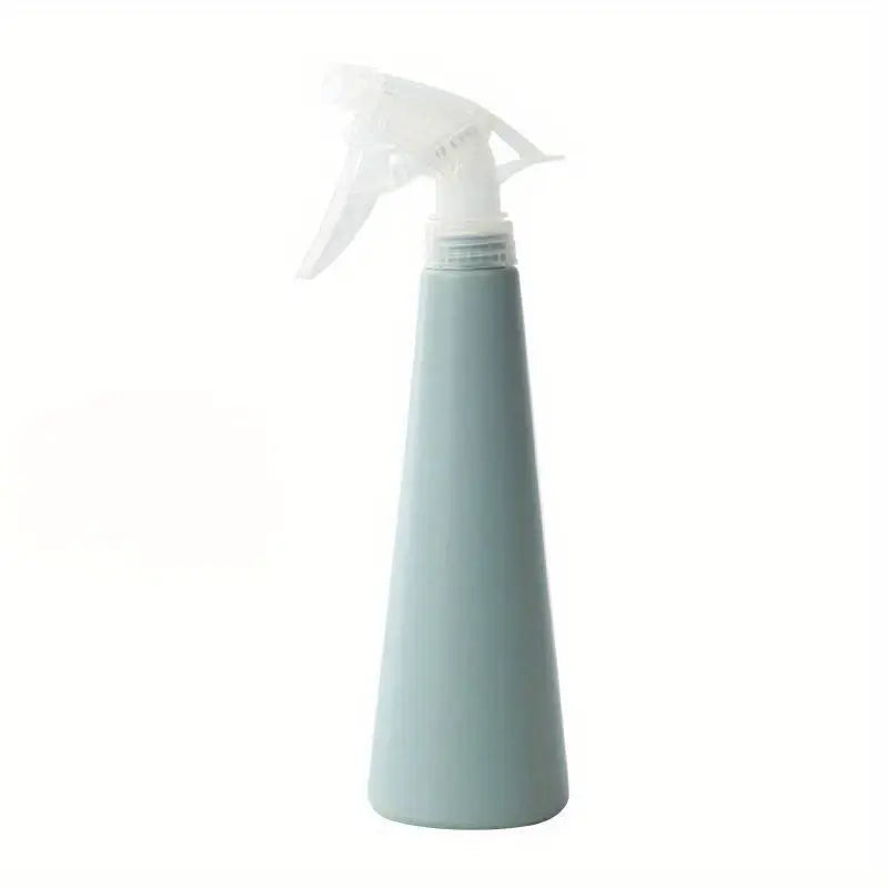 Botella Pulverizadora Para Plantas Con Un Diseñ