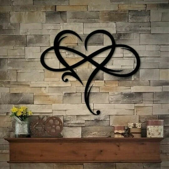 Decoración de Pared de Hierro con Corazón Infinito