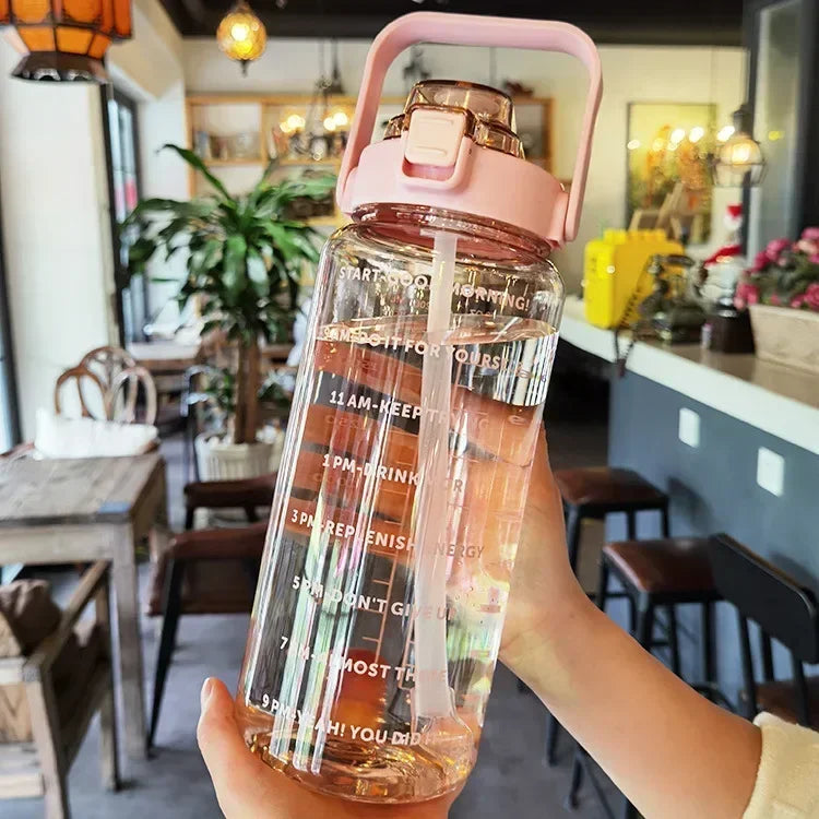 Botella de Agua Deportiva Portátil de 2l con Pajita y Marcas de Tiempo