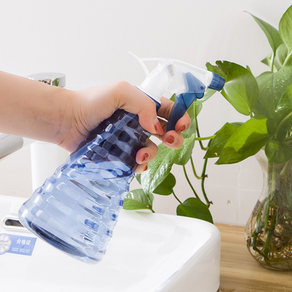 Botella Pulverizadora Ajustable con Asa Ergonómica para un Fácil Manejo y Uso Versátil