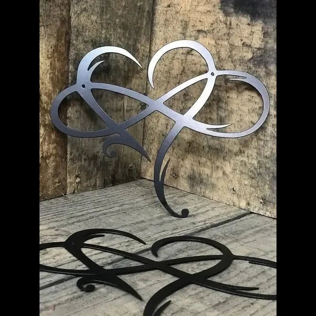 Decoración de Pared de Hierro con Corazón Infinito