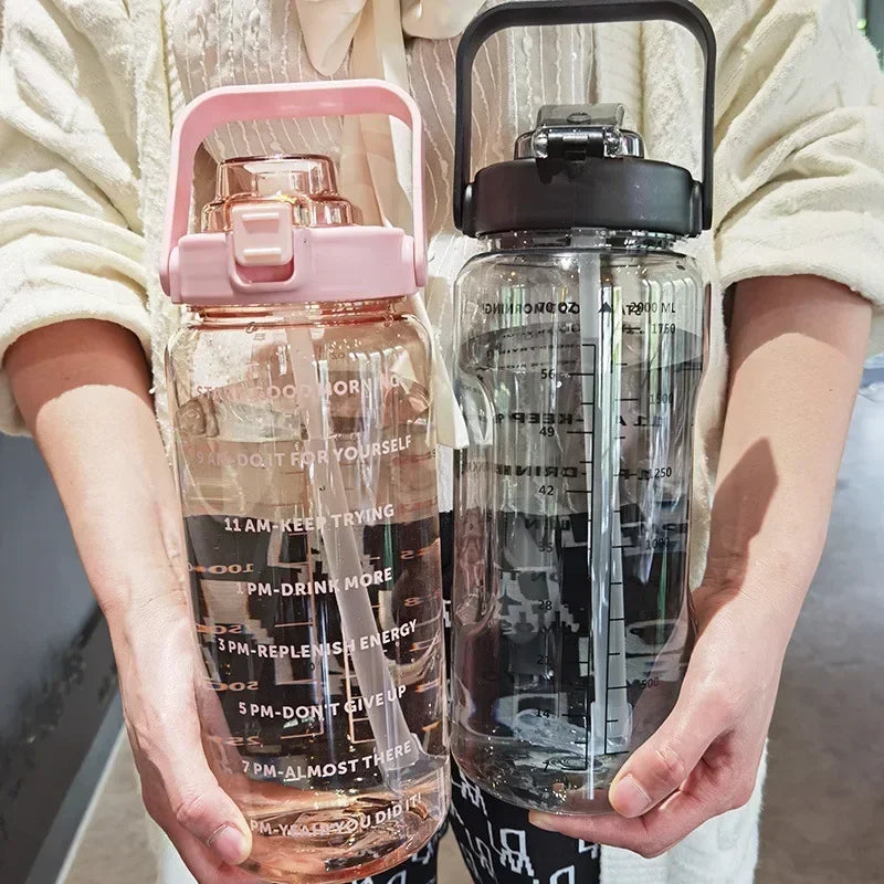 Botella de Agua Deportiva Portátil de 2l con Pajita y Marcas de Tiempo