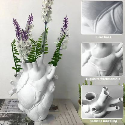 Jarrã³n con Forma de Corazã³n de Inspiraciã³n Griega