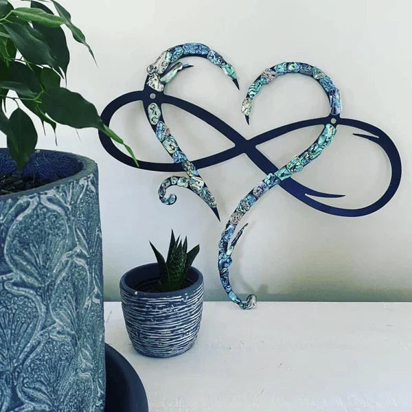 Decoración de Pared de Hierro con Corazón Infinito