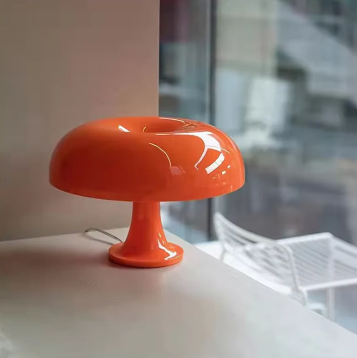 Lámpara de Sobremesa Led de Diseño Moderno con Forma de Seta - Minimalista para Dormitorio y Salón