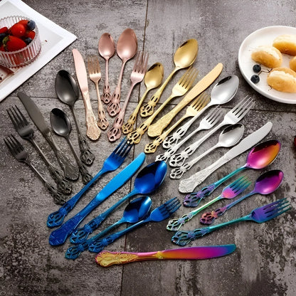 Lujoso Juego De Cubiertos De Oro De 24 Piezas Con Elegante Decoración